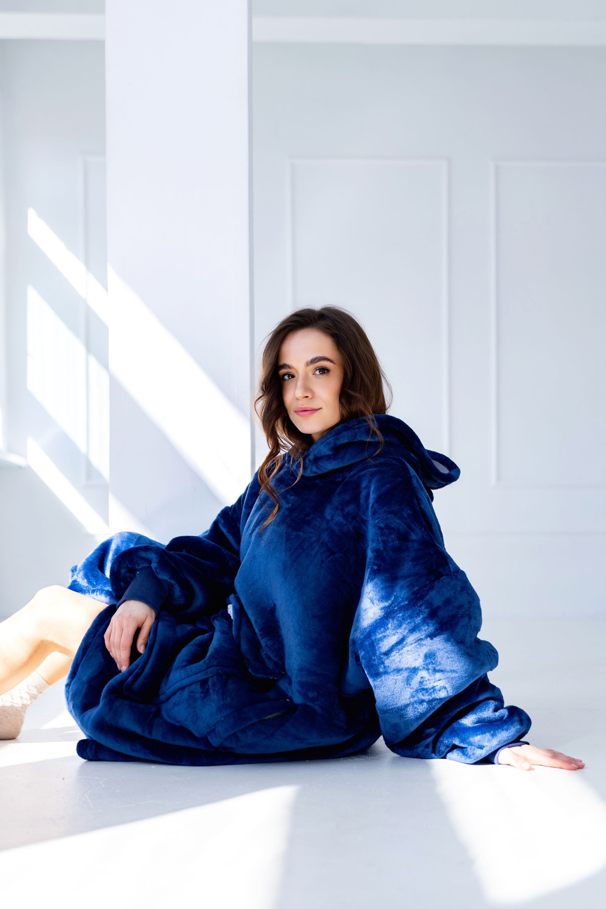 Behind the Warmth: How a Hoodie Blanket Is Made