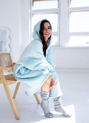 Mintfarbene Hoodie Decke